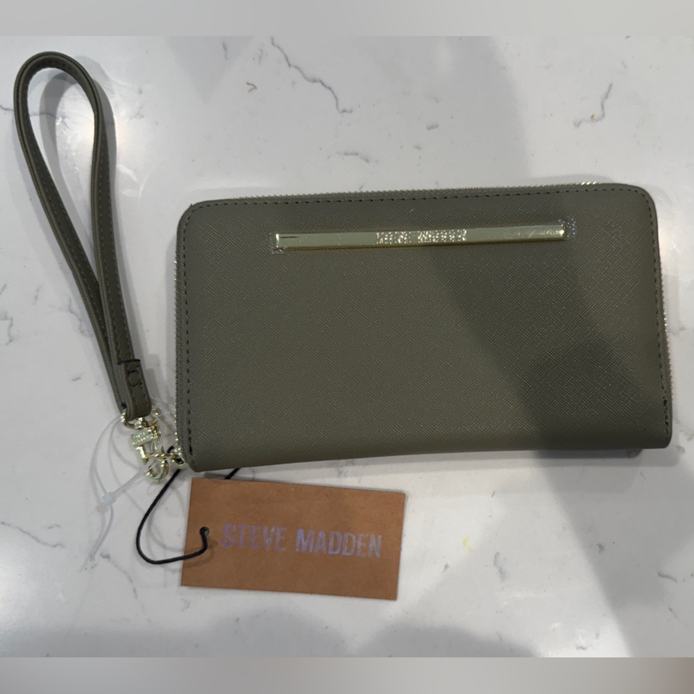 Steve Madden Sage Green Wallet with Gold Details